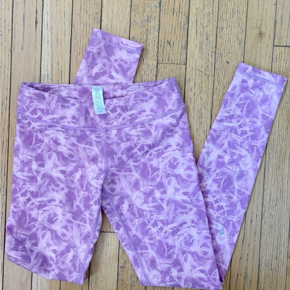 Girls size 12 Ivivva Pinky Purple Patterned Full Length Leggings